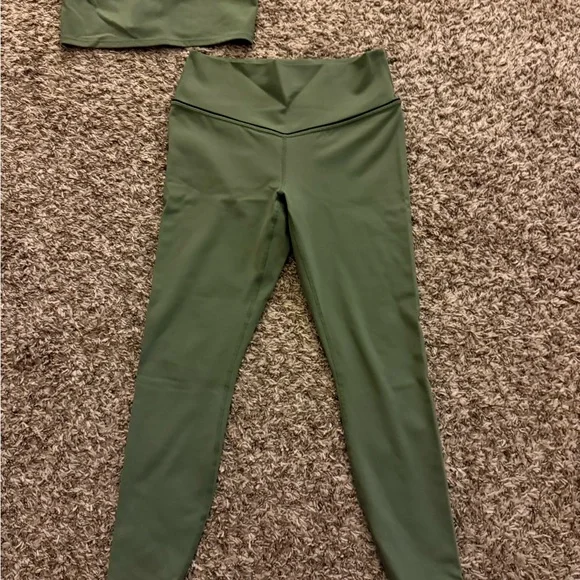 JoyLab Olive Green Leggings and Crop Top Set - Picture 2 of 6